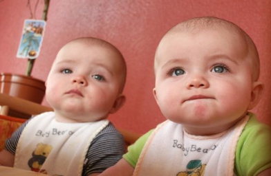 新疆备孕试管婴儿知识_同卵双胞胎的产生原因